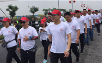 “放松心情，磨砺意志，超越自我” 正定公司参加徒步走活动